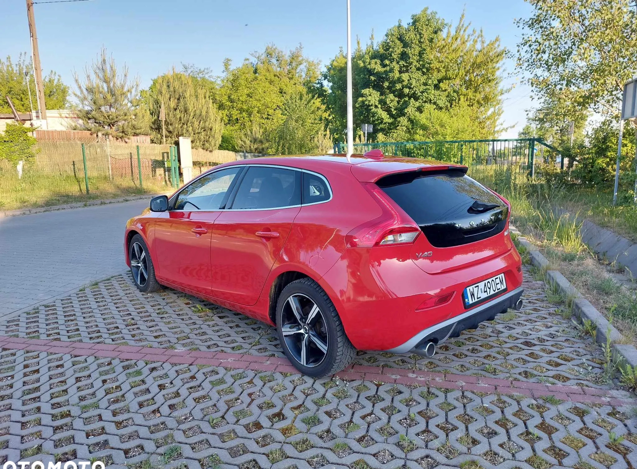 Volvo V40 cena 61500 przebieg: 170454, rok produkcji 2018 z Opole Lubelskie małe 781